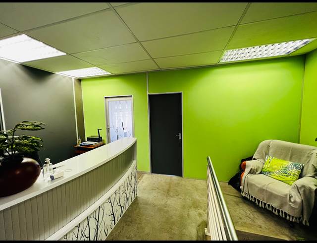 472M² OFFICE FOR SALE IN NELSPRUIT EXT 2